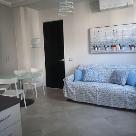 Appartamento Casa Ambra บอร์ดิเกรา ภายนอก รูปภาพ